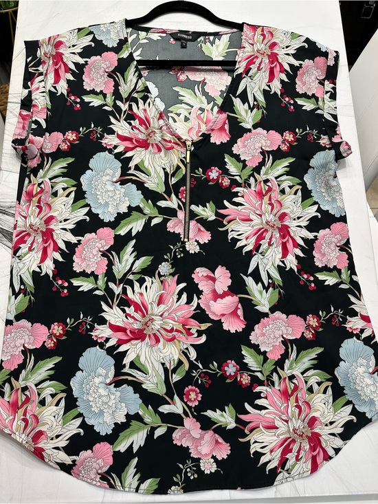 Express Tops - Express Black Floral Zip-Front V-Neck Blouse in Pink and Light Blue